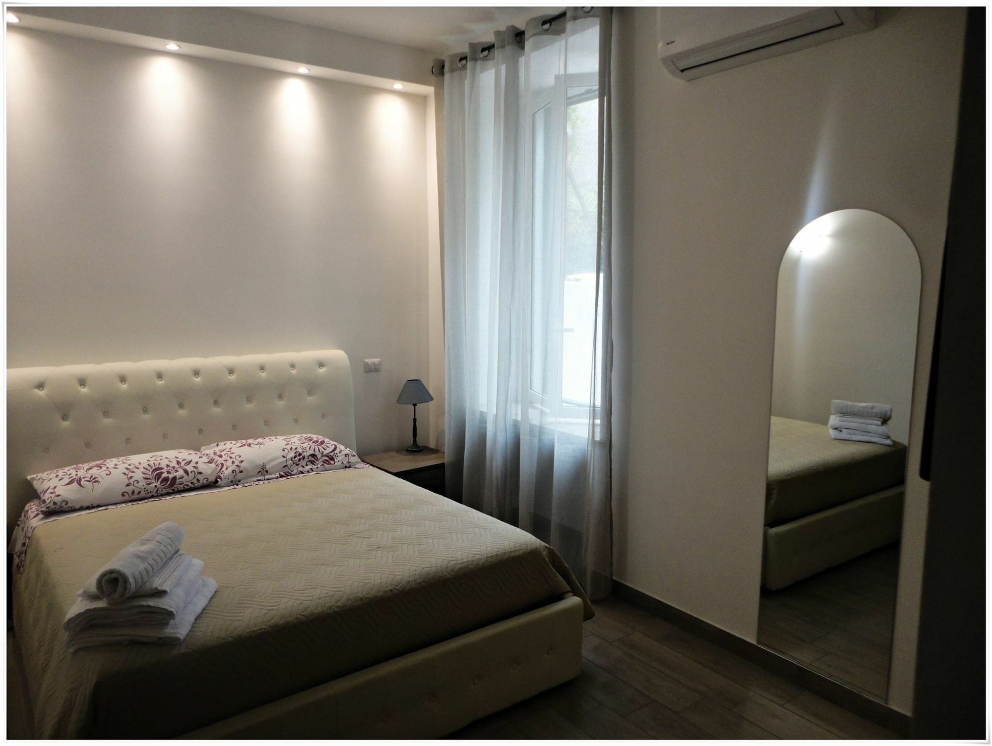 Lunablu Rome Bagian luar foto